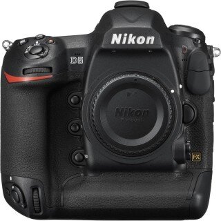 Nikon D5 DSLR Fotoğraf Makinesi kullananlar yorumlar